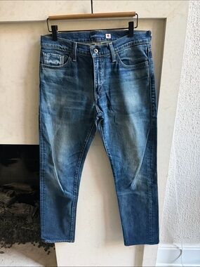 Levi’s - Red Dot - Men's Blue Washed Jeans - 511 Slim